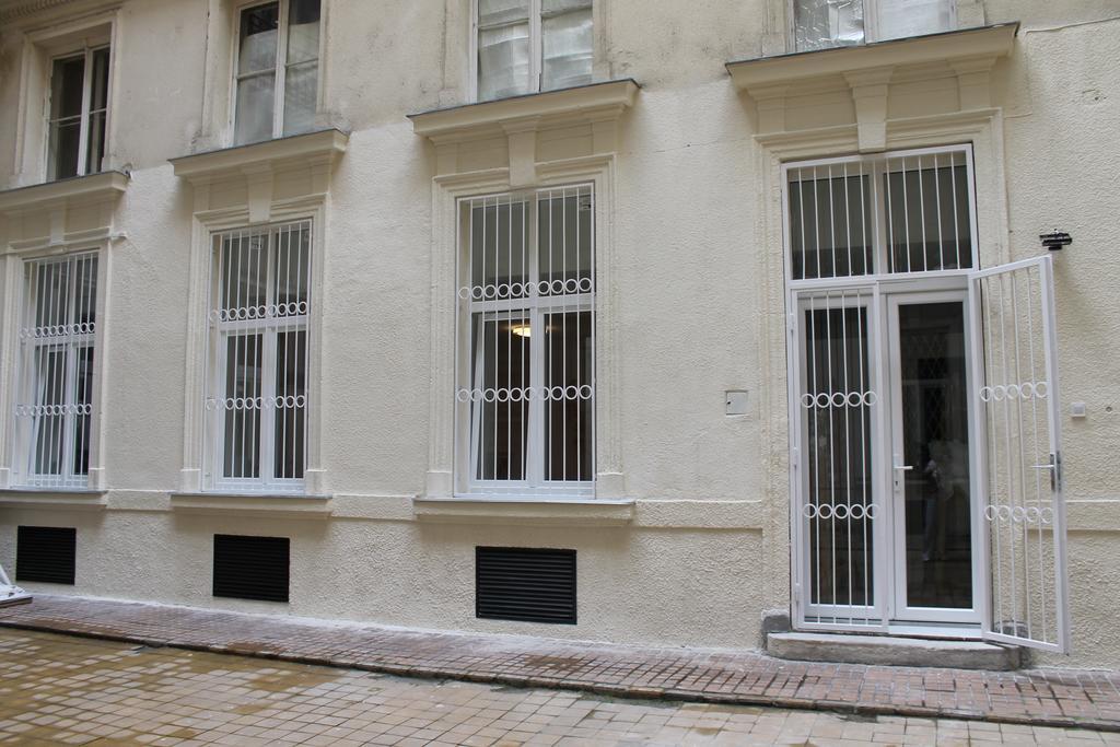 Titaru House In The City Center Of Budapest Exterior foto